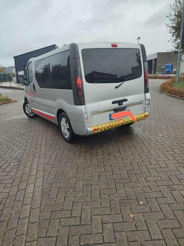 Gebraucht Opel Vivaro 101 PS (74 kW) 2006 Grau Van / Kleinbus