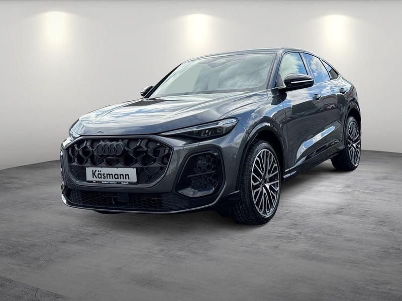 Grau Neu 2025 Audi Q5 Sportback Sport SUV | 68.490 € (Superpreis) - Bild 1/4
