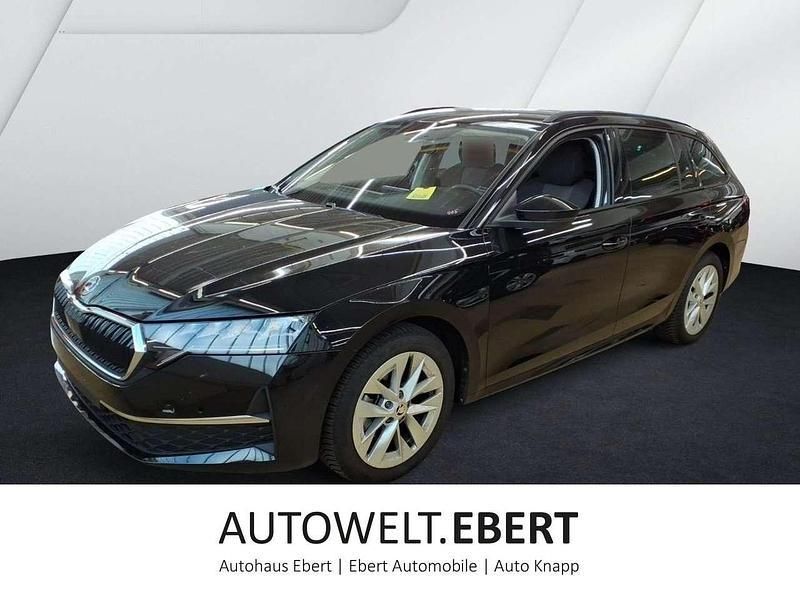 Schwarzmagic perleffekt Gebraucht 2024 Skoda Octavia Selection Kombi | 30.690 € (Fairer Preis) - Bild 1/4