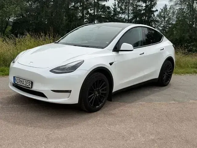 Gebraucht Tesla Model Y 378 kW (514 PS) 2023 Weiß SUV