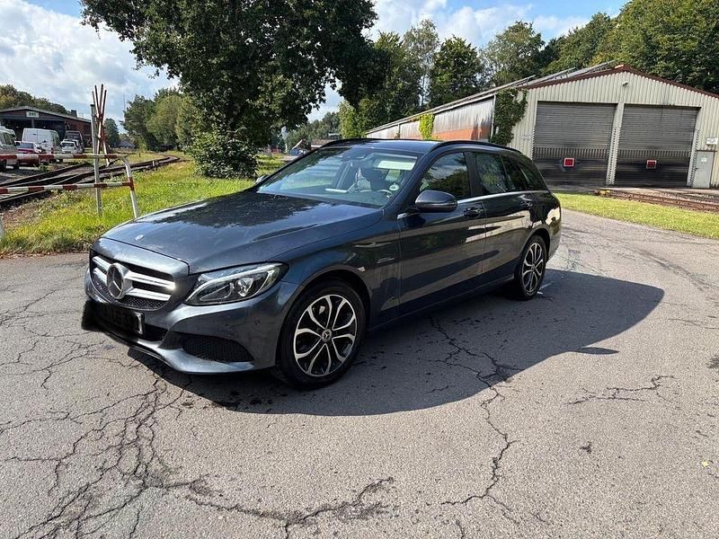 Grau Gebraucht 2015 Mercedes C220 Kombi | 15.000 € (Guter Preis) - Bild 1/4