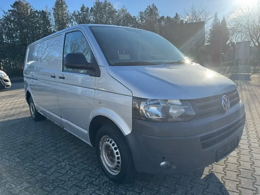 Second-hand VW Transporter 140 CP (102 kW) 2012 Argintiu Van