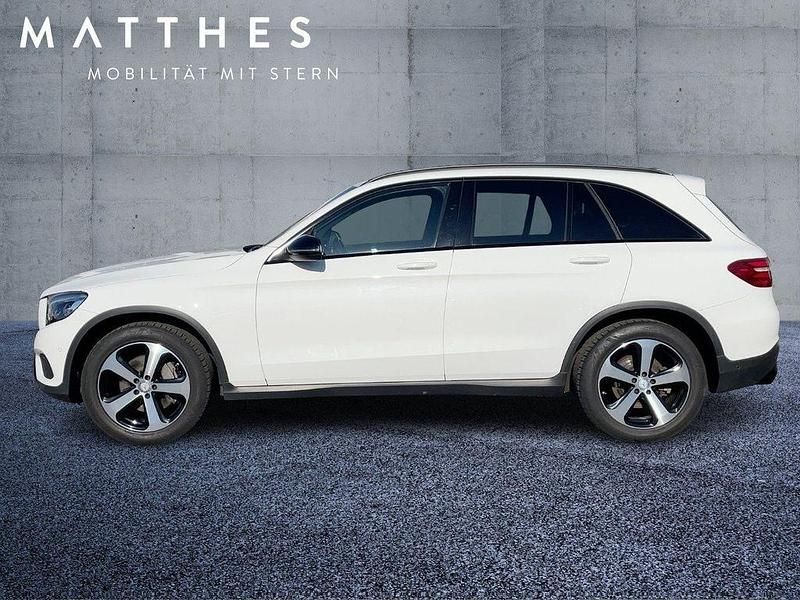 Gebraucht Mercedes GLC220 AMG 170 PS (125 kW) 2016 Weiß SUV