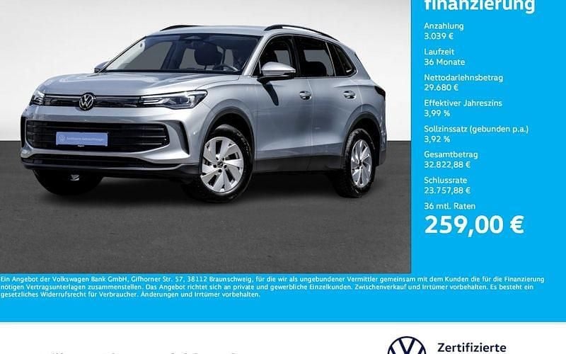 Silber Gebraucht 2024 VW Tiguan Basis SUV | 32.719 € (Superpreis) - Bild 1/4