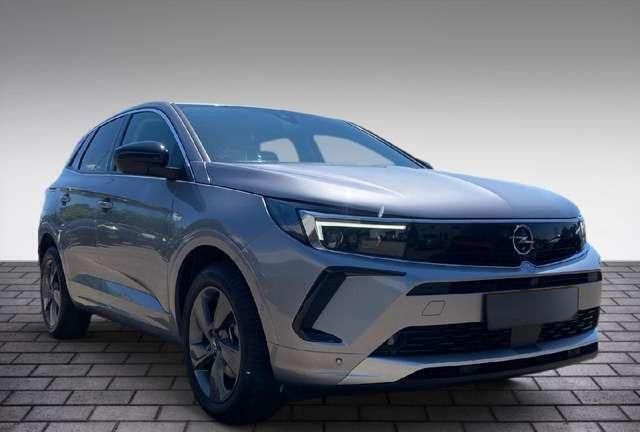 Grau metallic Gebraucht 2024 Opel Grandland X Elegance SUV | 27.150 € (Teuer) - Bild 1/1