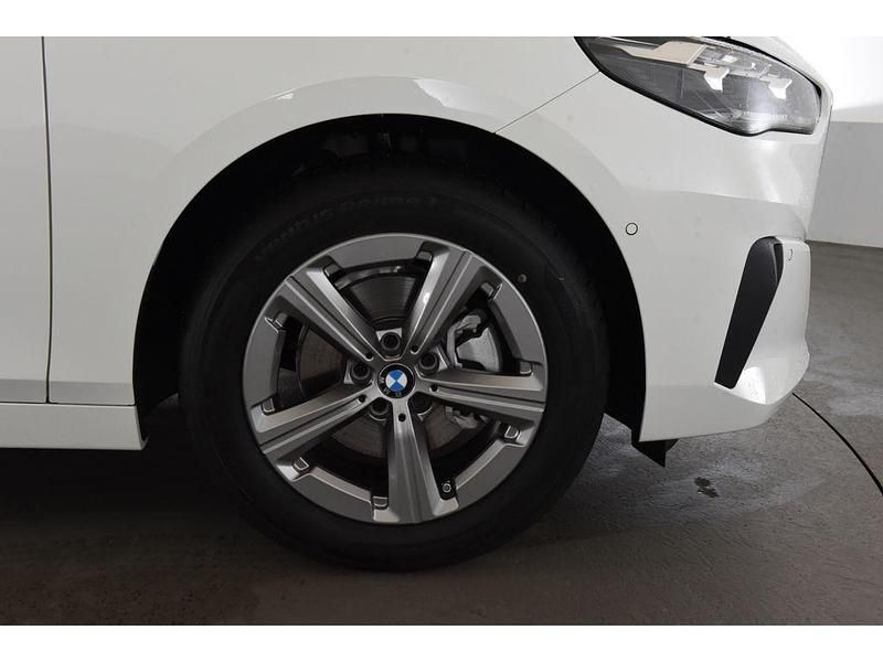 Gebraucht BMW 216 Active Tourer Shadowline 122 PS (89 kW) 2025 Weiss Van / Kleinbus
