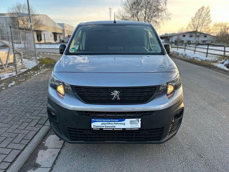 Gebraucht Peugeot Partner Premium 110 PS (80 kW) 2022 Van / Kleinbus