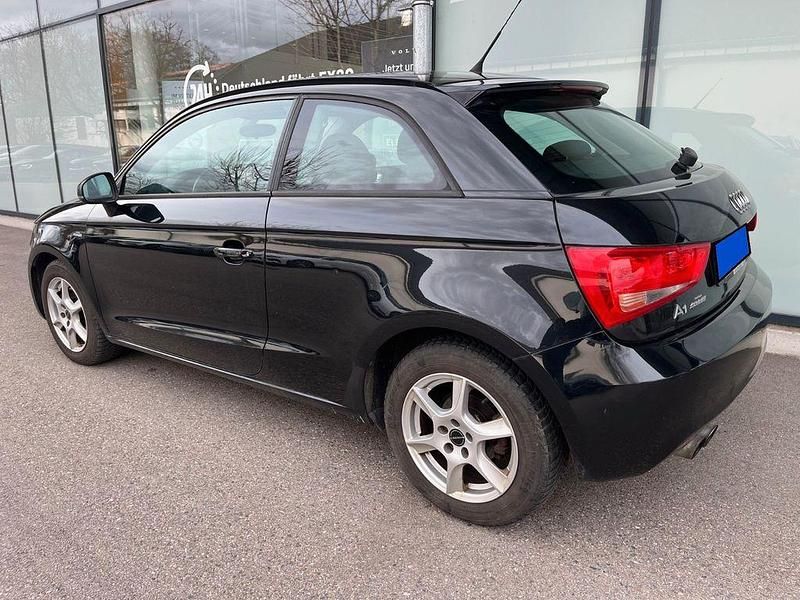 Gebraucht Audi A1 Ambition 122 PS (89 kW) 2011 Schwarz Kleinwagen