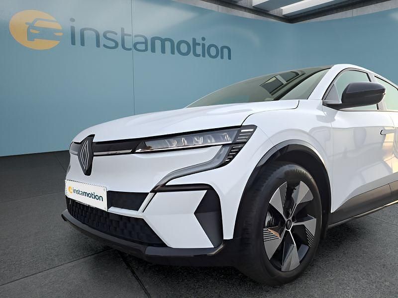 Gebraucht Renault Megane E-Tech 96 kW (131 PS) 2022 Weiß Limousine