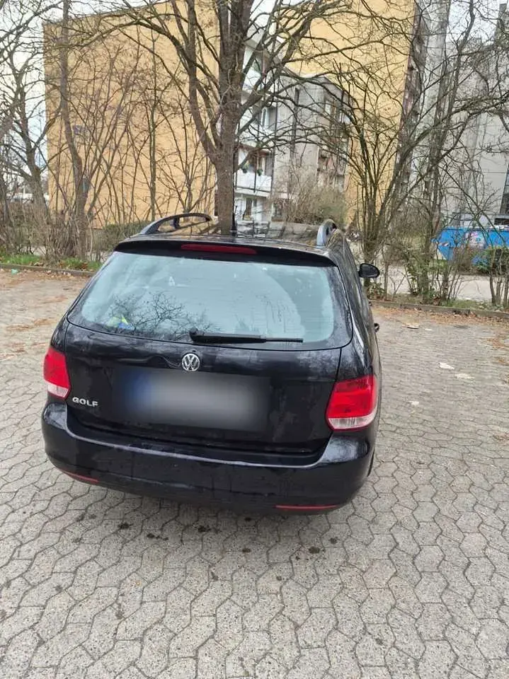 Gebraucht VW Golf VI 102 PS (75 kW) 2009 Kleinwagen
