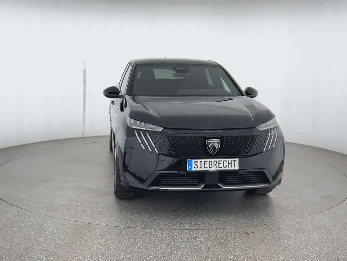 Gebraucht Peugeot e-3008 GT 156 kW (213 PS) 2025 Schwarz SUV