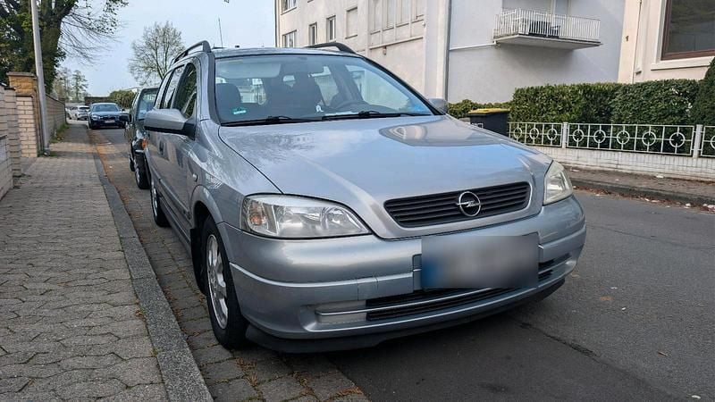 Gebraucht Opel Astra 2001 Silber Kombi