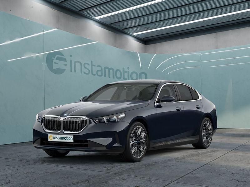 Schwarz Gebraucht 2024 BMW i5 M Sport Limousine | 64.999 € - Bild 1/4