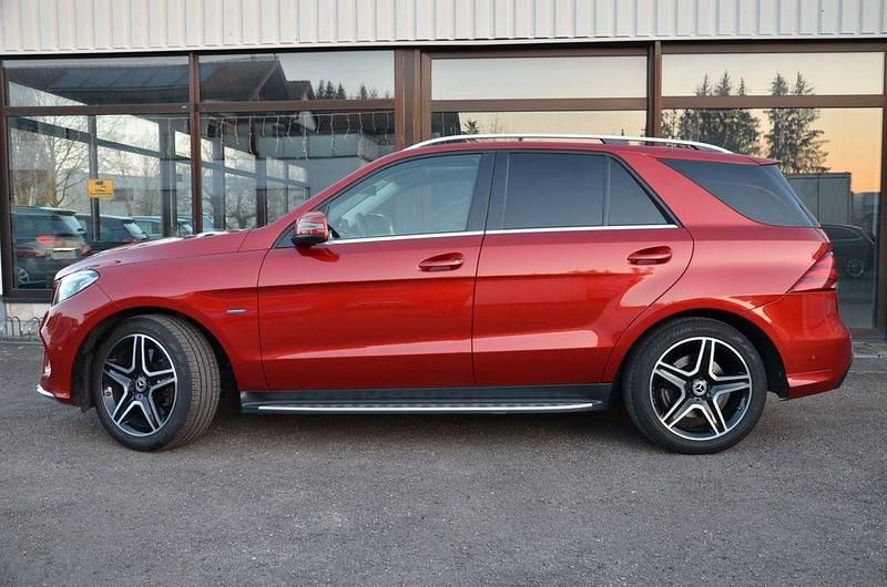 Gebraucht Mercedes GLE500 442 PS (325 kW) 2017 Rot SUV