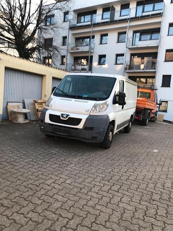 Gebraucht Peugeot Boxer 120 PS (88 kW) 2011 Weiß Van