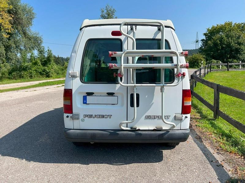 Gebraucht Peugeot Expert 94 PS (69 kW) 2003 Weiß Van