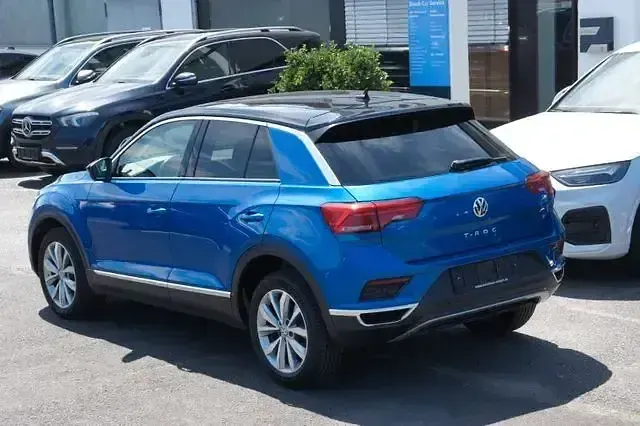 Gebraucht VW T-Roc Style 150 PS (110 kW) 2020 Blau SUV