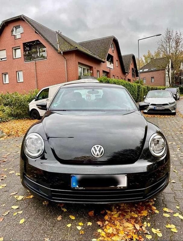 Gebraucht VW Beetle Design 105 PS (77 kW) 2012 Schwarz Kleinwagen