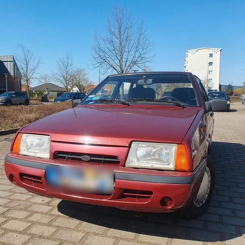 Gebraucht Lada Samara 71 PS (52 kW) 1998 Rot Kleinwagen