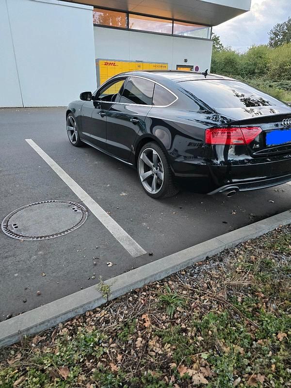 Schwarz Gebraucht 2013 Audi A5 Coupé | 11.699 € (Superpreis) - Bild 1/4