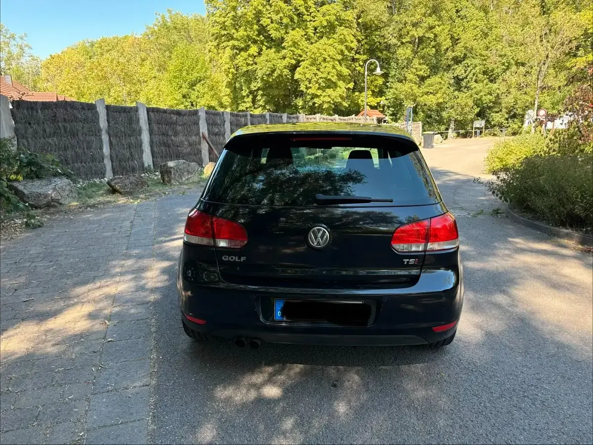 Gebraucht VW Golf VI 122 PS (89 kW) 2009 Schwarz Kleinwagen