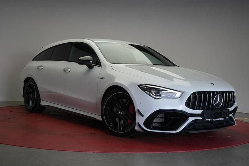 Weiß Gebraucht 2021 Mercedes CLA45 AMG Shooting Brake AMG Kombi | 39.490 € (Superpreis) - Bild 1/4