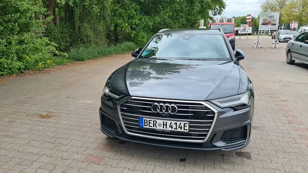 Gebraucht Audi A6 Sport 367 PS (269 kW) 2021 Grau Kombi