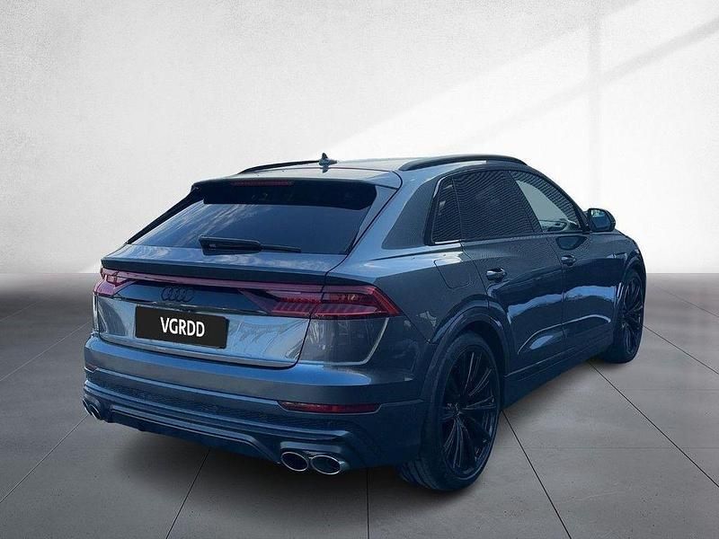 Gebraucht Audi SQ8 Ambiente 507 PS (372 kW) 2022 Daytonagrau perleffekt SUV