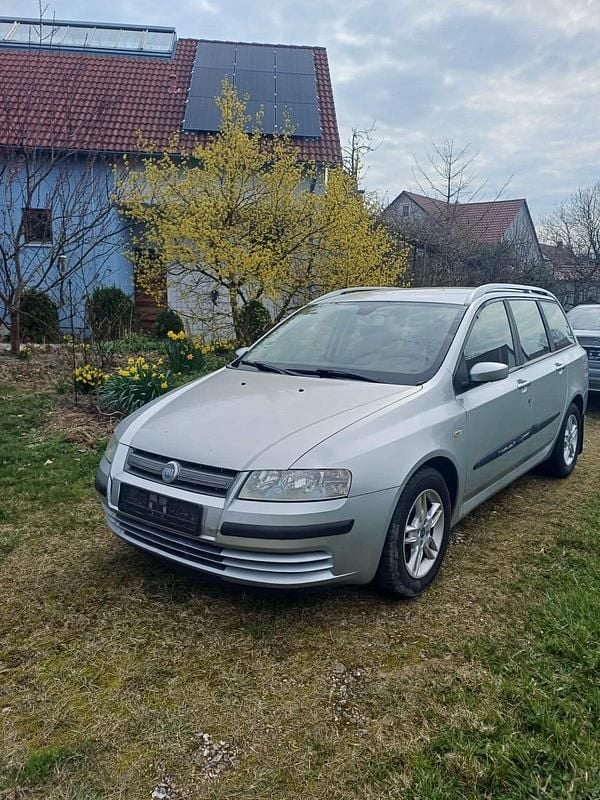 Gebraucht Fiat Stilo 109 PS (80 kW) 2006 Silber Kombi