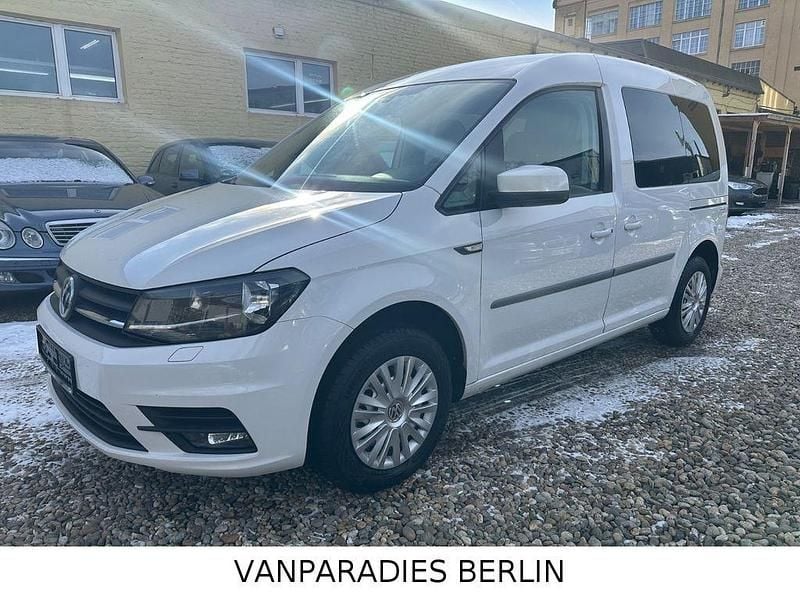 Gebraucht VW Caddy Trendline 102 PS (75 kW) 2016 Weiß Van / Kleinbus