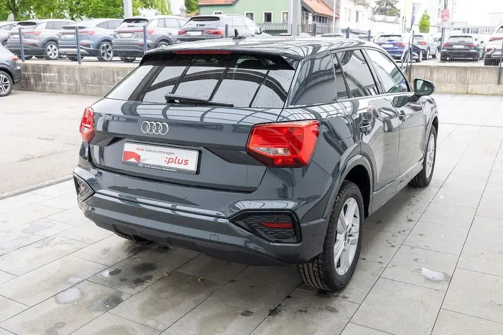 Gebraucht Audi Q2 Advanced Plus 150 PS (110 kW) 2025 Manhattangrau metallic SUV