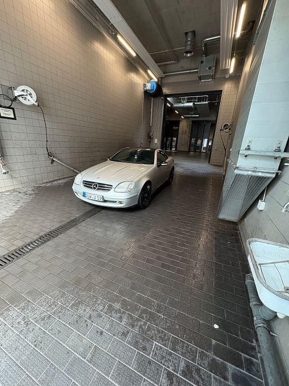 Silber Gebraucht 2003 Mercedes SLK200 Cabrio | 4.000 € (Fairer Preis) - Bild 1/4