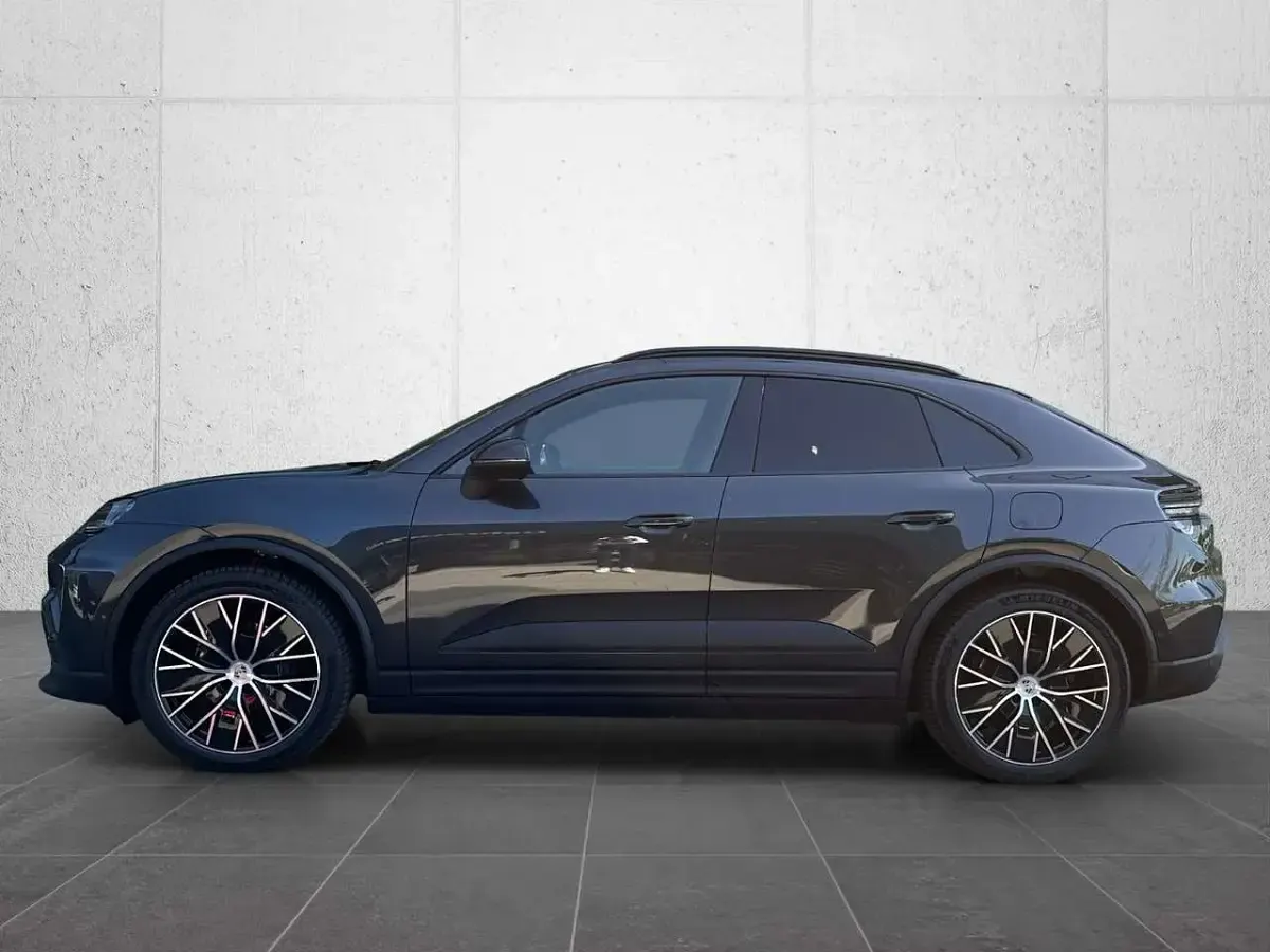 Gebraucht Porsche Macan 264 kW (360 PS) 2026 Grau SUV
