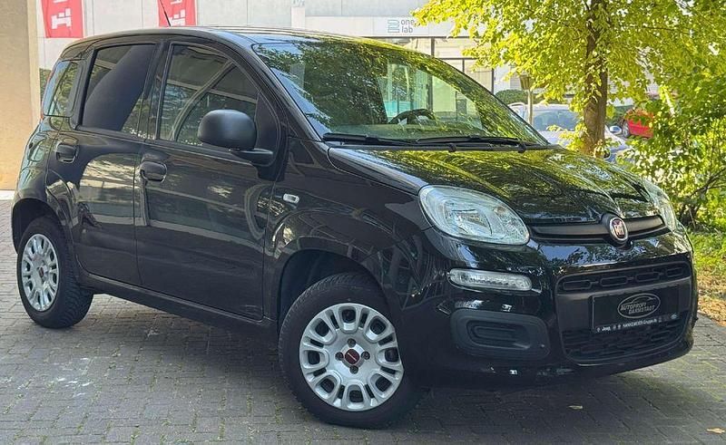 Gebraucht Fiat Panda 69 PS (50 kW) 2019 Nero profondo/cattivo/ Kleinwagen