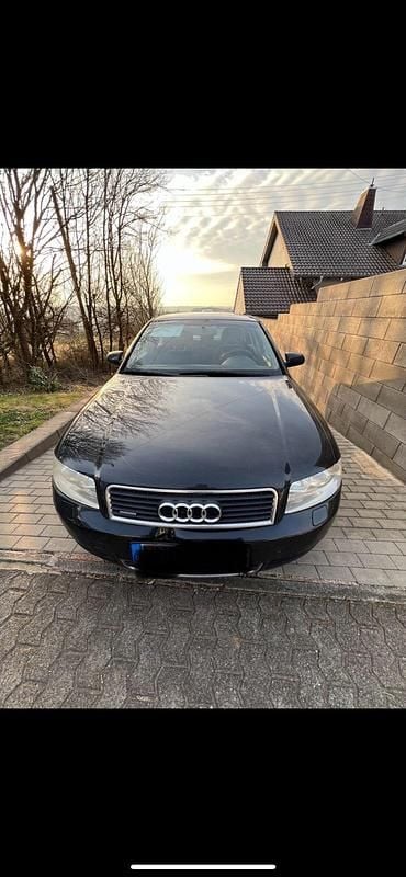 Gebraucht Audi A4 163 PS (119 kW) 2004 Schwarz Limousine