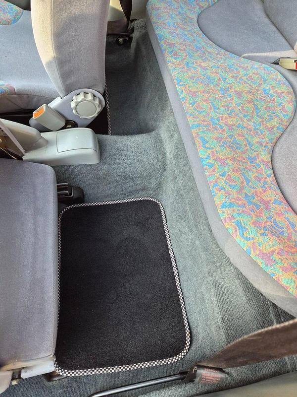 Gebraucht Nissan Micra 54 PS (39 kW) 1999 Schwarz Kleinwagen