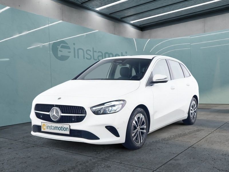 Weiß Gebraucht 2024 Mercedes B180 Advanced Van / Kleinbus | 31.380 € (Fairer Preis) - Bild 1/3