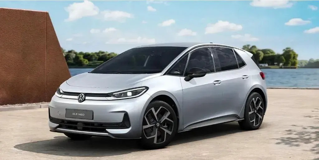 Neu VW ID.3 Life 125 kW (170 PS) 2026 Scale silver metallic Kleinwagen