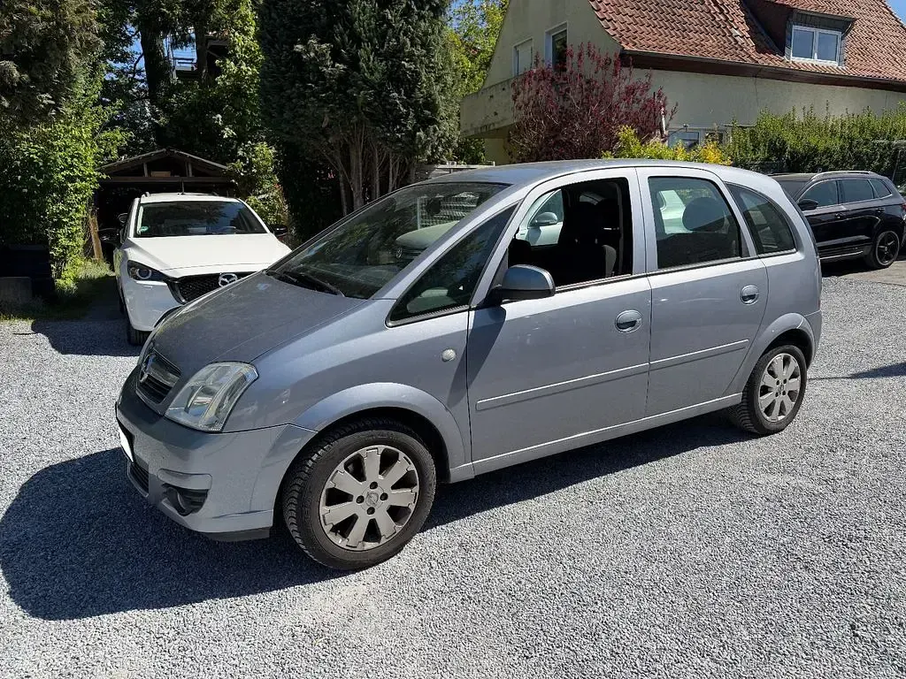 Usata Opel Meriva Edition 105 CV (77 kW) 2007 Argento Monovolume
