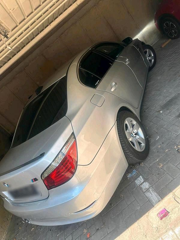 Second-hand BMW 525 251 CP (184 kW) 2008 Gri Berlinǎ