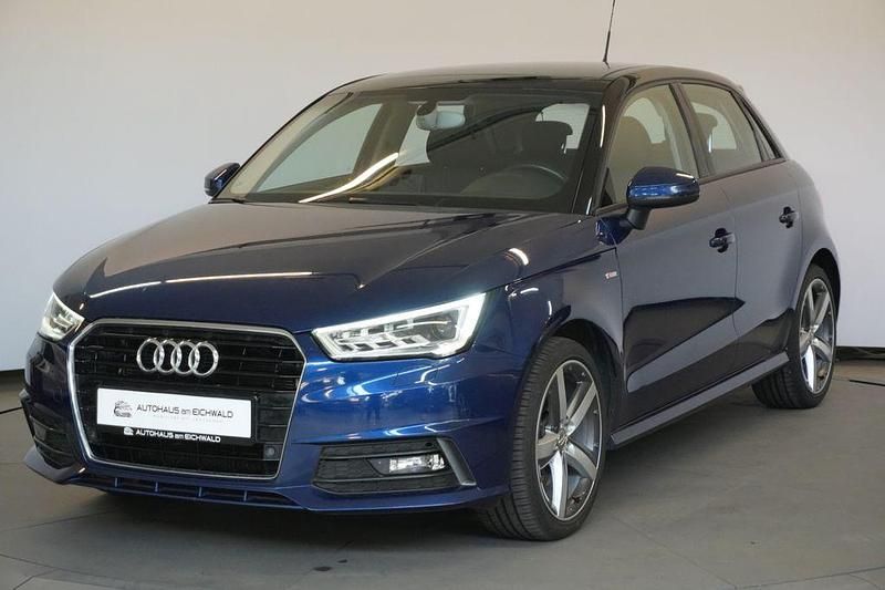 Blau Gebraucht 2016 Audi A1 Sportback S-Line Kleinwagen | 11.990 € (Guter Preis) - Bild 1/4