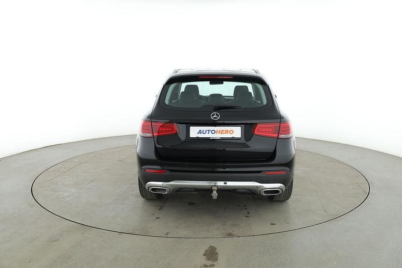 Gebraucht Mercedes GLC220 194 PS (142 kW) 2019 Schwarz SUV
