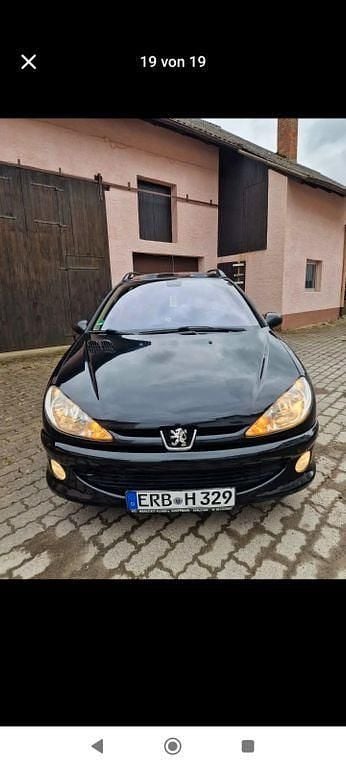 Schwarz Gebraucht 2003 Peugeot 206 Filou Limousine | 850 € (Fairer Preis) - Bild 1/4