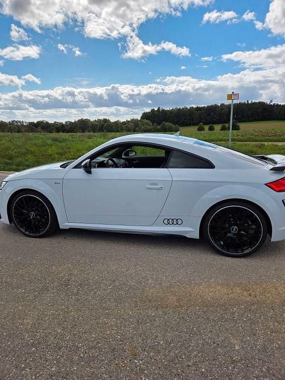 Weiß Gebraucht 2022 Audi TT Competition Coupé | 40.000 € (Fairer Preis) - Bild 1/4