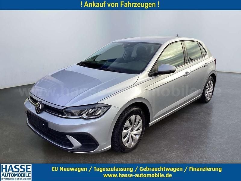 Silber Gebraucht 2022 VW Polo Life Kleinwagen | 17.699 € (Fairer Preis) - Bild 1/4
