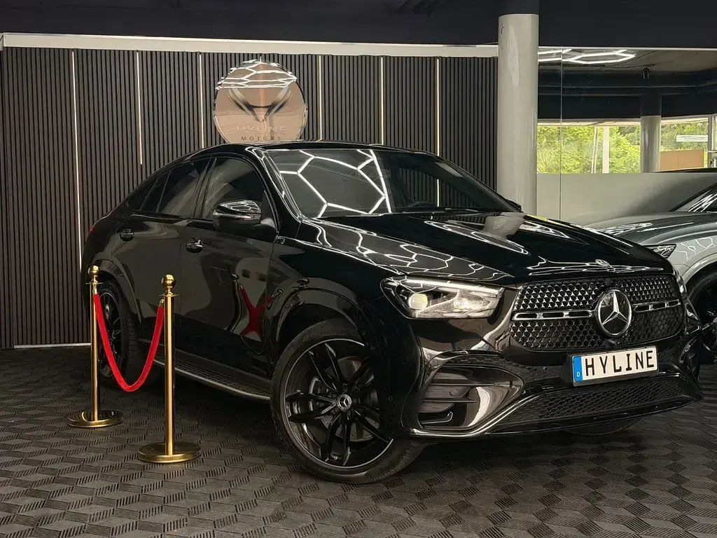 Gebraucht Mercedes GLE300 AMG 269 PS (197 kW) 2025 Schwarz SUV