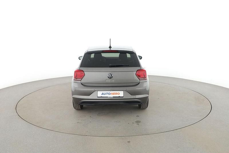 Gebraucht VW Polo Highline 95 PS (69 kW) 2021 Grau Kleinwagen