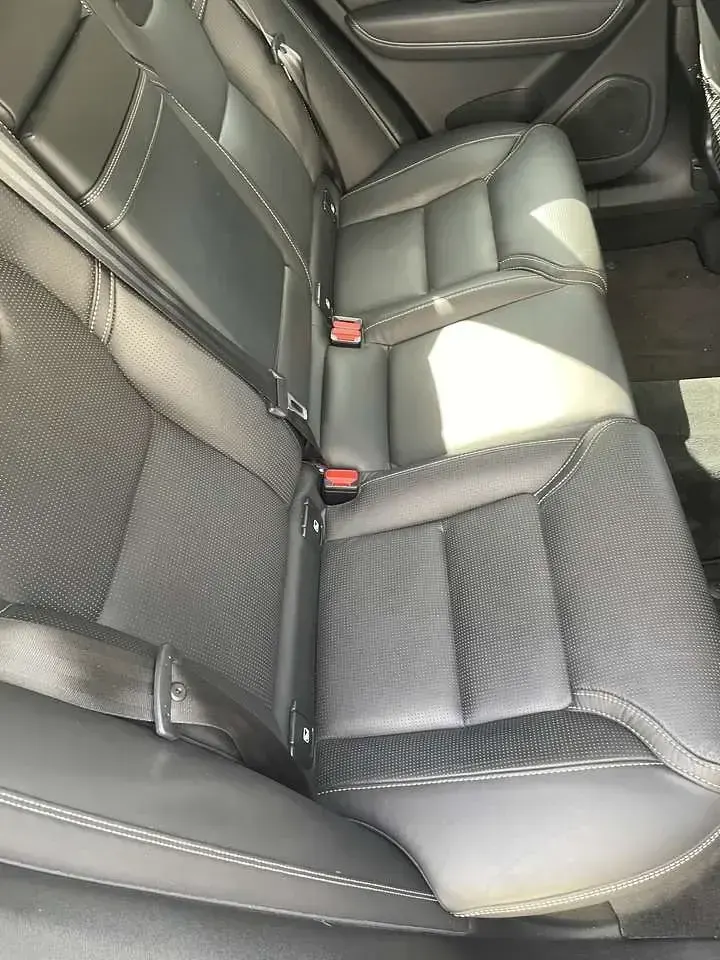 Gebraucht Volvo XC60 R-Design 235 PS (172 kW) 2019 Weiß SUV