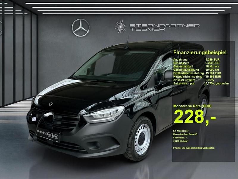 Loparitschwarz metallic Gebraucht 2024 Mercedes eCitan Van / Kleinbus | 19.278 € (Superpreis) - Bild 1/3