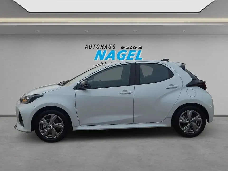 Gebraucht Mazda 2 Exclusive-Line 116 PS (85 kW) 2025 Weiß Limousine